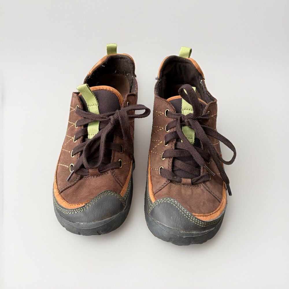 Earth Shoes Womens 9.5 Brown Leather Lace Up Sneakers Comfort Walking Shoes Low